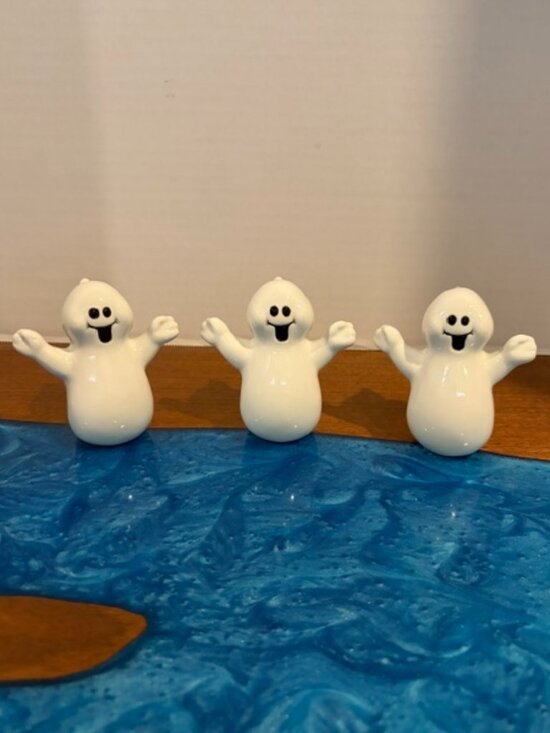 Other - Set of 3 Halloween Ghost Ceramic Napkin Rings